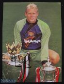 Peter Schmeichel Manchester United Autograph colour print signed in ink to front measures 31x41cm