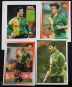 Manchester United Football Autographs (4) features Steve Bruce, Dennis Irwin, Ryan Giggs and Lee