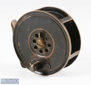 C Farlow & Co Moscrop patent 4 ½” brass reel, horn handle, makers marks to rear, brass foot with