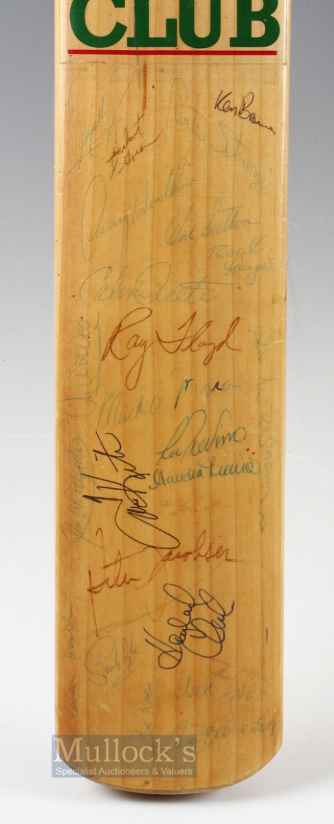 1985 Slazenger Cricket Bat signed by US Major, UK and European Golfers (31) - from the match between - Bild 2 aus 3