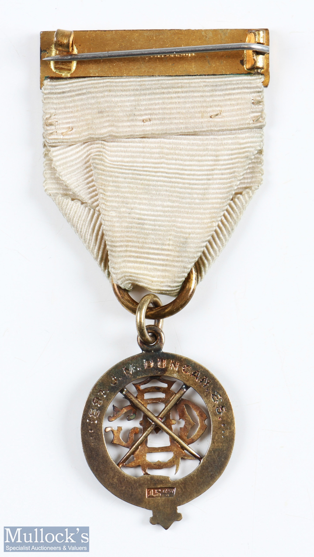 1897 Aberdeen Golf Club 15ct Gold Medal - featuring the clubs crest with crossed golf clubs on the - Image 2 of 4