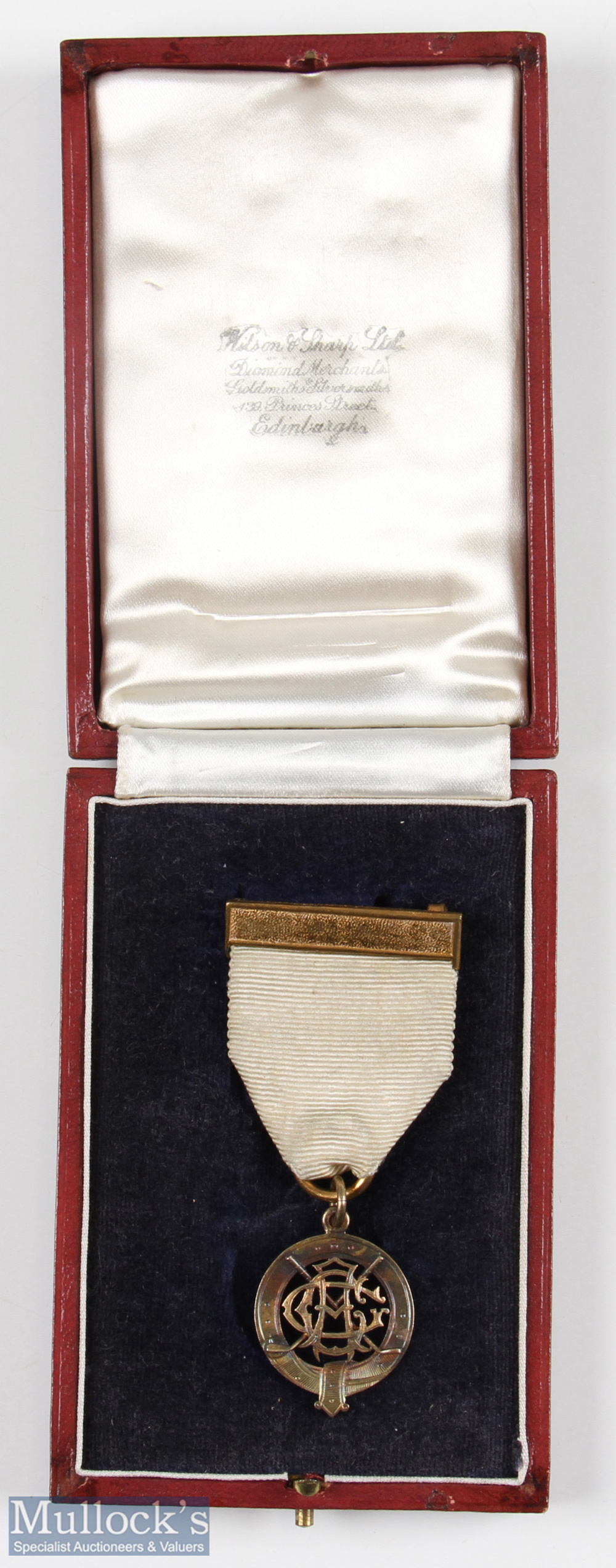 1897 Aberdeen Golf Club 15ct Gold Medal - featuring the clubs crest with crossed golf clubs on the - Image 3 of 4