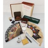 MIXED LOT OF COLLECTABLES including a vintage Parker Duofold fountain pen with a 14K gold nib,
