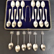 GEORGE V SET OF SILVER TEA SPOONS and sugar tongs, Sheffield 1925, together with six silver