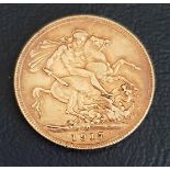 GEORGE V GOLD SOVEREIGN COIN dated 1917