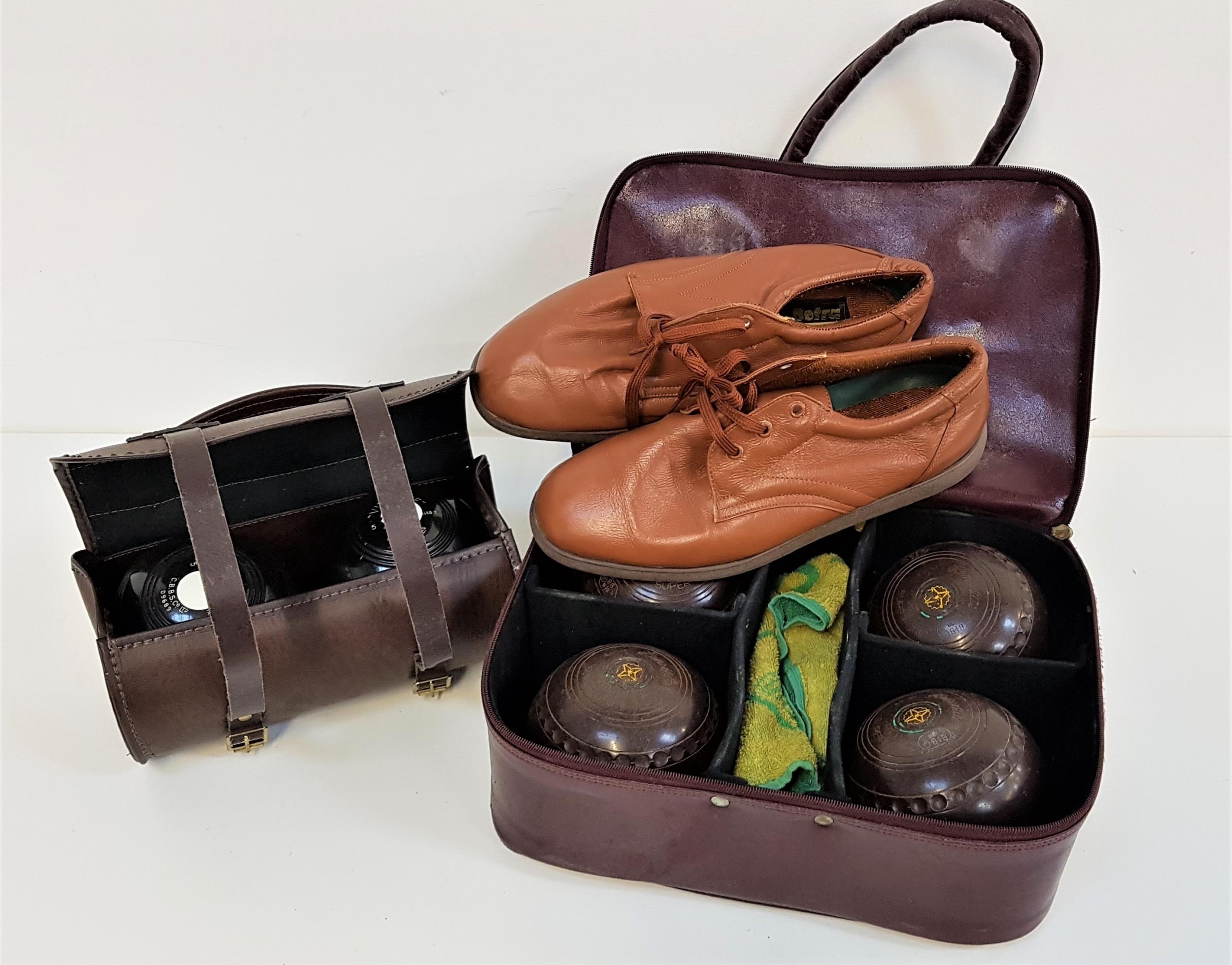 SET OF FOUR HENSELITE BOWLS size 1 in a fitted bowls bag, with a string bag and a pair of bowling