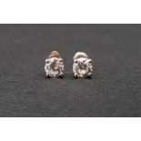 PAIR OF DIAMOND STUD EARRINGS the round brilliant cut diamonds totalling approximately 1.3cts (0.