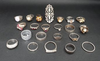 SELECTION OF SILVER AND OTHER RINGS including simulated pearl and crystal set examples, 1 box