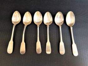 SIX GEORGE IV SILVER TEA SPOONS in the fiddle pattern, Glasgow 1822 by Mitchell & Son, 72g/2.5oz
