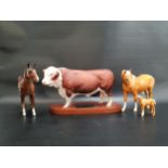 SELECTION OF BESWICK ANIMAL FIGURINES comprising a palamino horse, 18cm high, palamino foal, 8cm