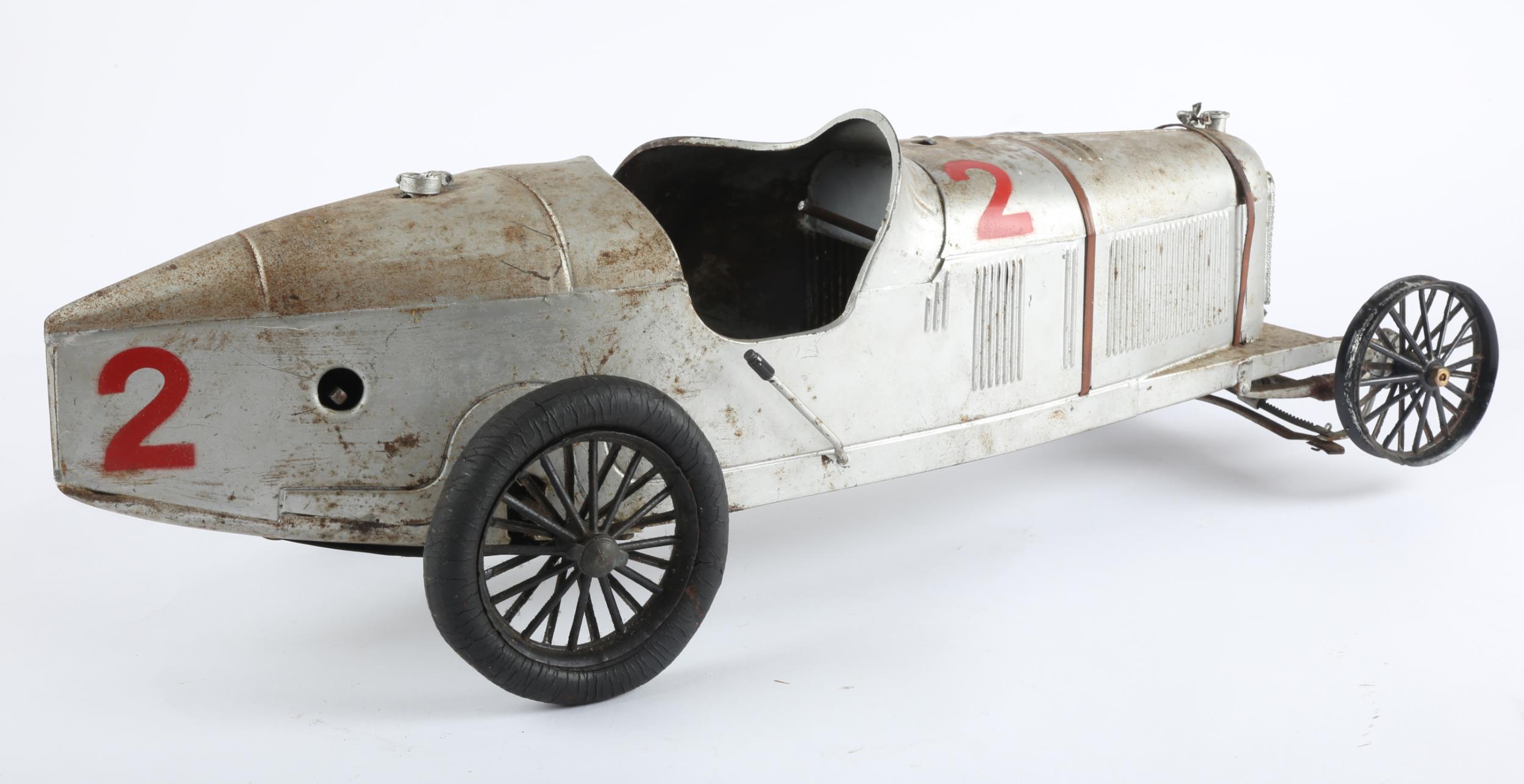 CIJ (Compagnie Industrielle du Jouet) large Alfa Romeo P2 racing car, later model, 21" (53cm) - Image 3 of 3