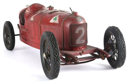 CIJ (Compagnie Industrielle du Jouet) large Alfa Romeo P2 racing car, early model with brake - Image 2 of 6