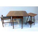 A 19th century drop-leaf Pembroke table with single frieze drawer on turned supports, 91cm wide,