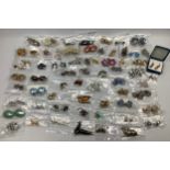 A selection of various costume jewellery earrings, approximately 60 x pairs.