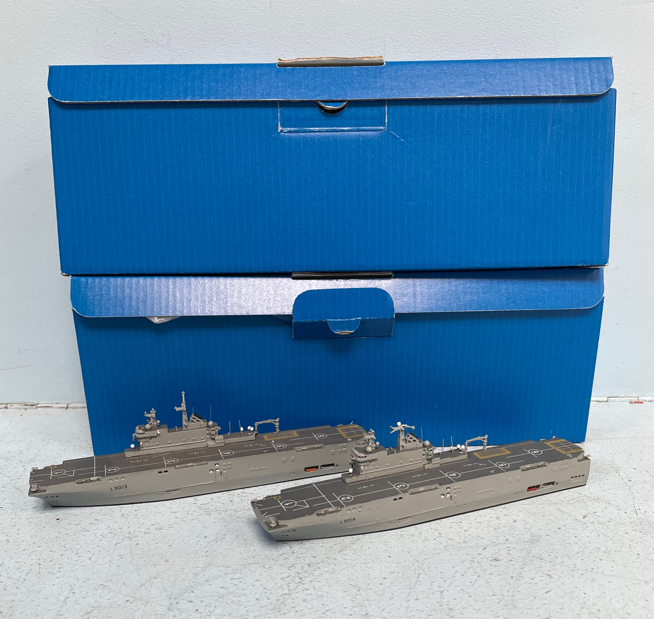 Eleven various boxed metal 1/1250 scale or similar model waterline vessels including Albatros-K- - Image 2 of 4