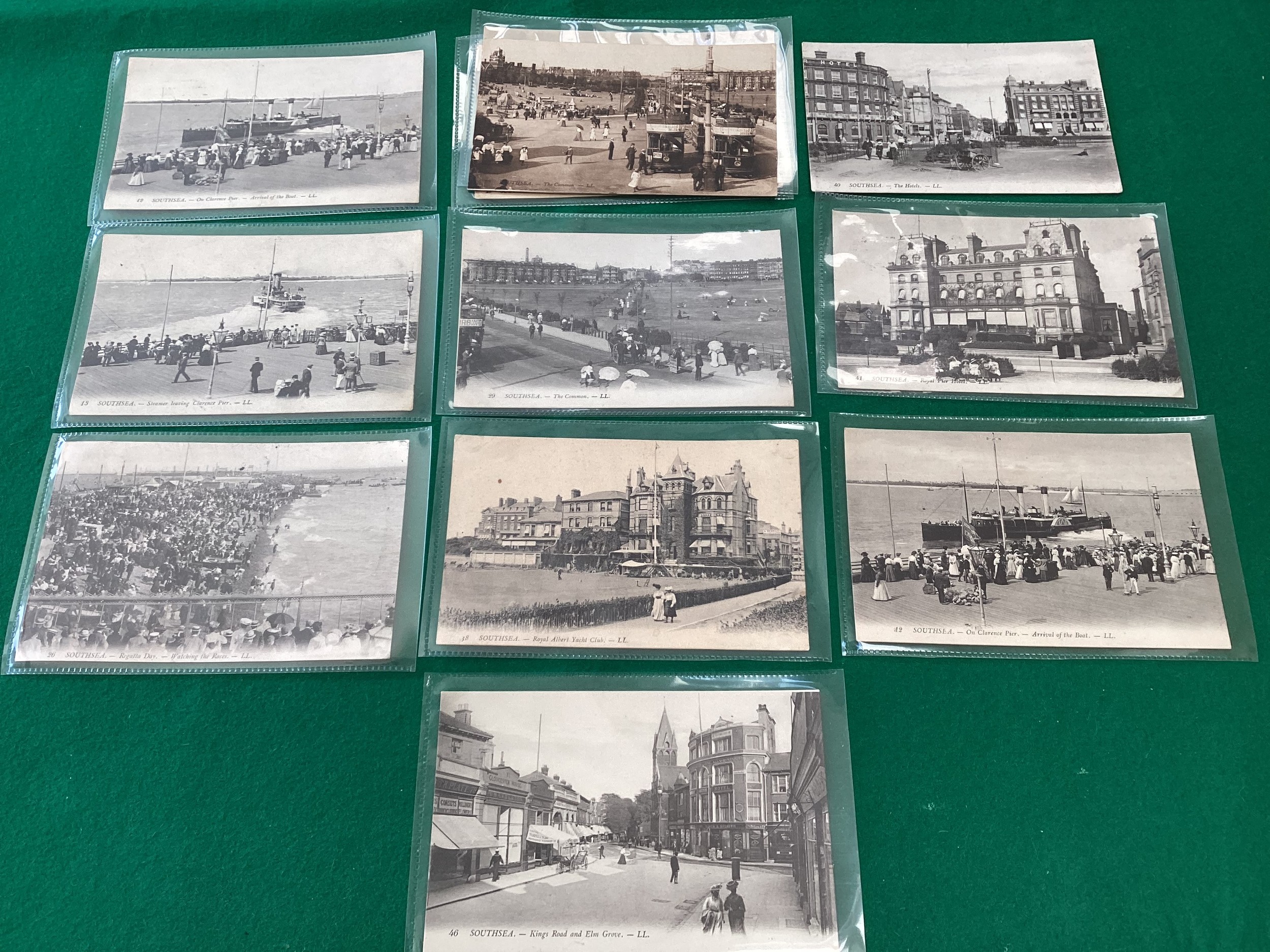 Some 21 old postcards of Portsmouth from both the Southsea and Portsmouth series of cards - Bild 2 aus 2