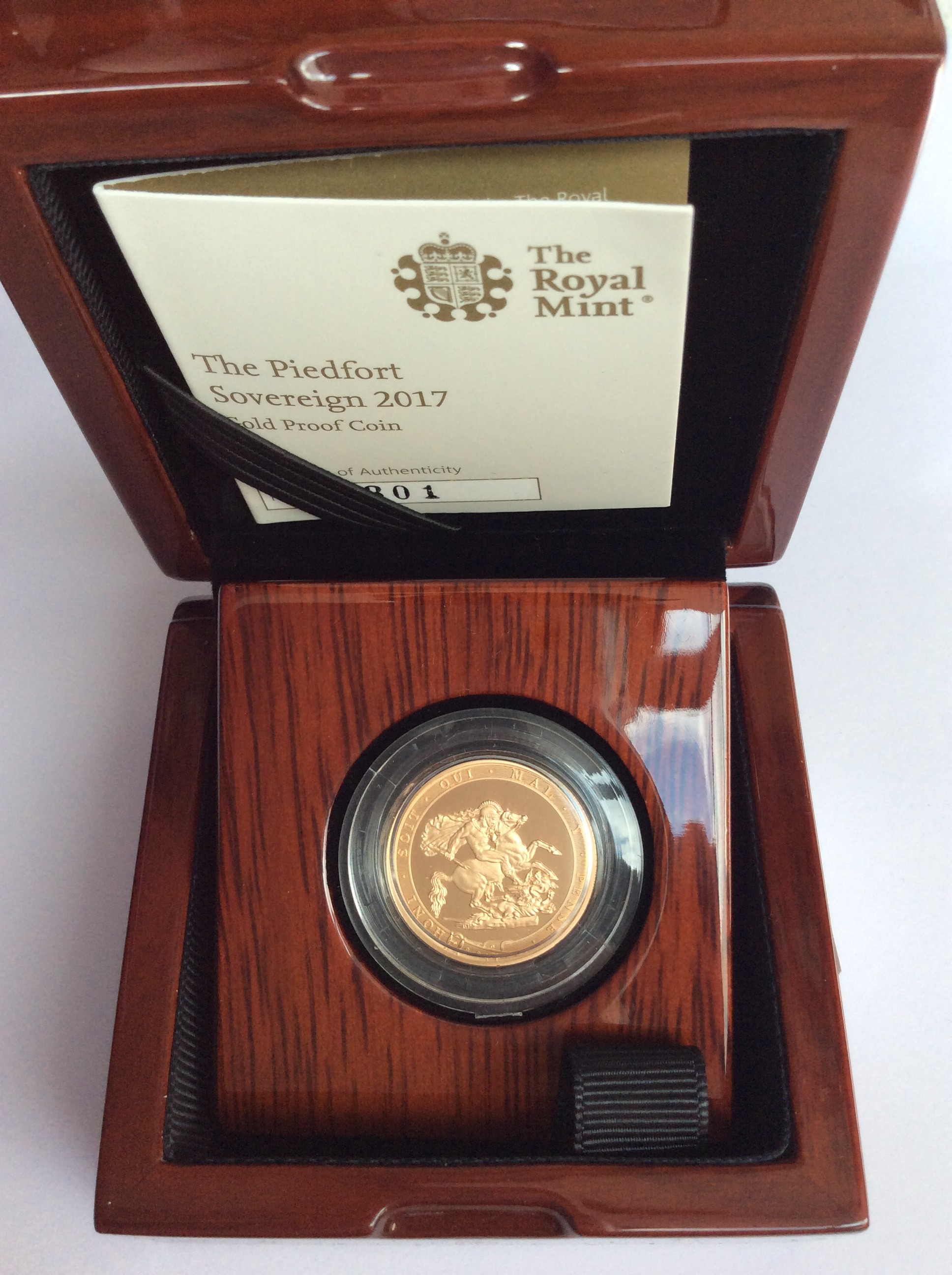 The Piedfort Gold Sovereign, 15.97g, 916.7 Au, proof struck, obv ERII after Jody Clark, rev George &