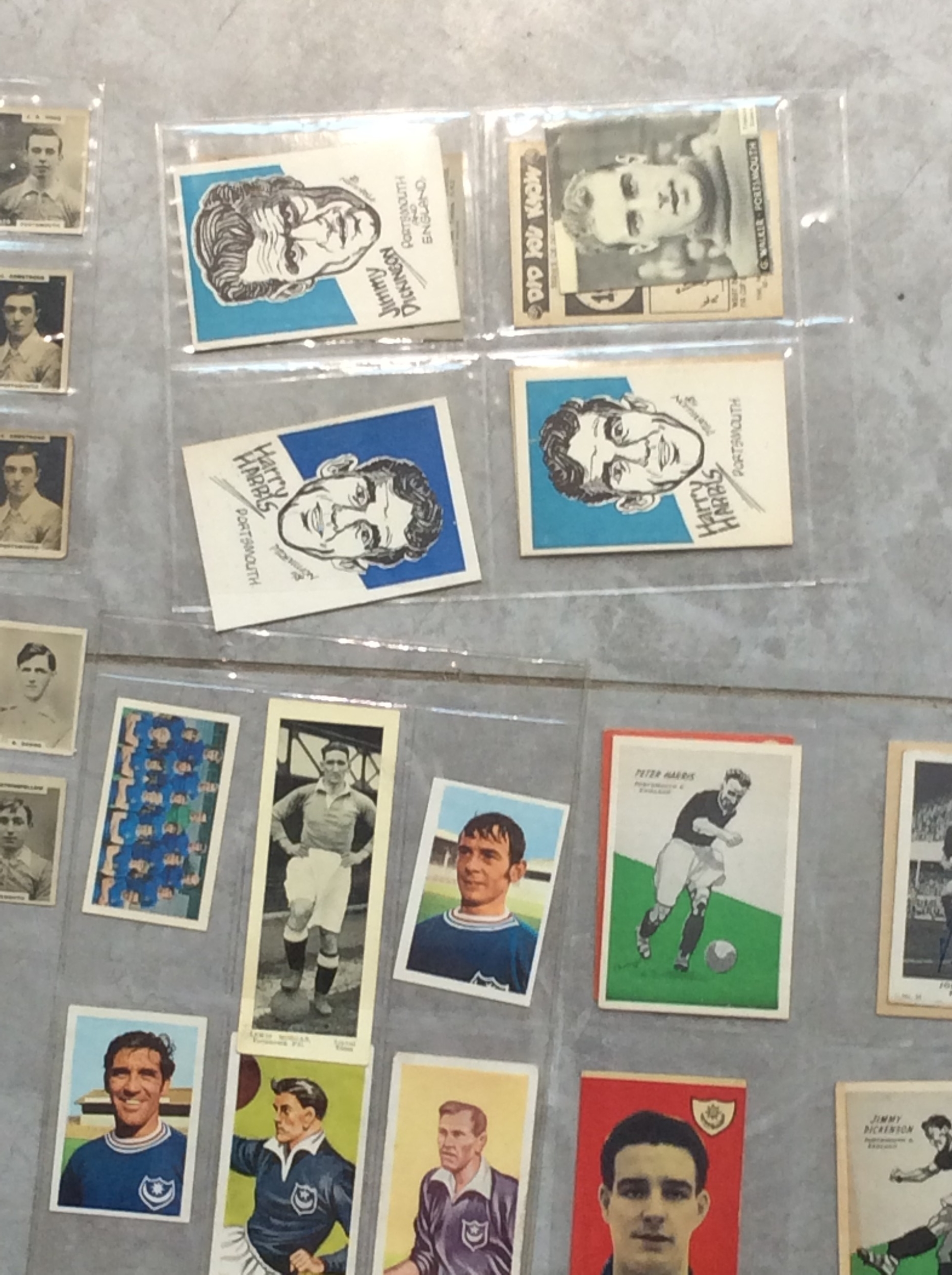 A nice collection of Portsmouth FC related cigarette cards, gum and trade cards featuring former - Image 3 of 6