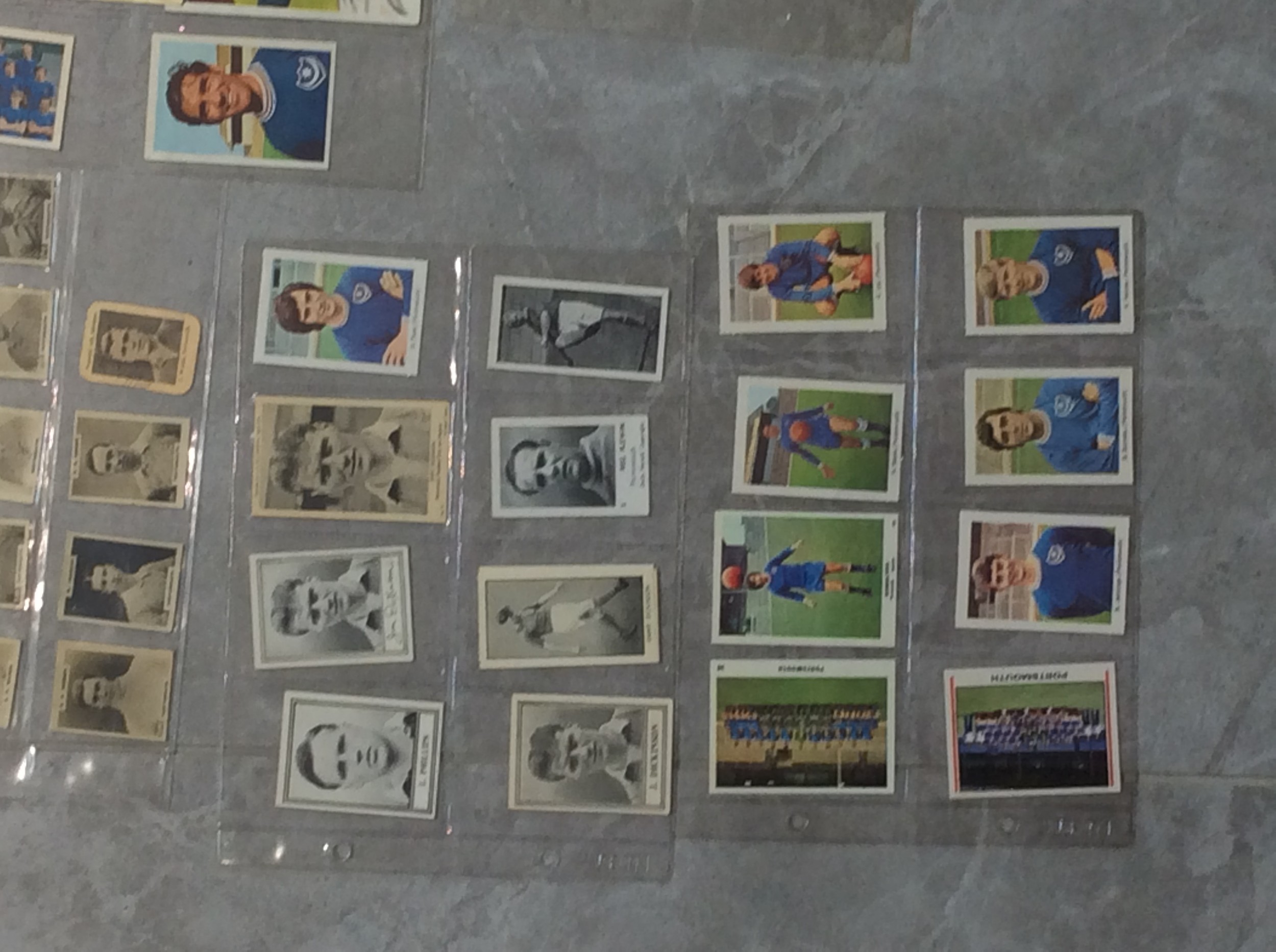 A nice collection of Portsmouth FC related cigarette cards, gum and trade cards featuring former - Image 4 of 6