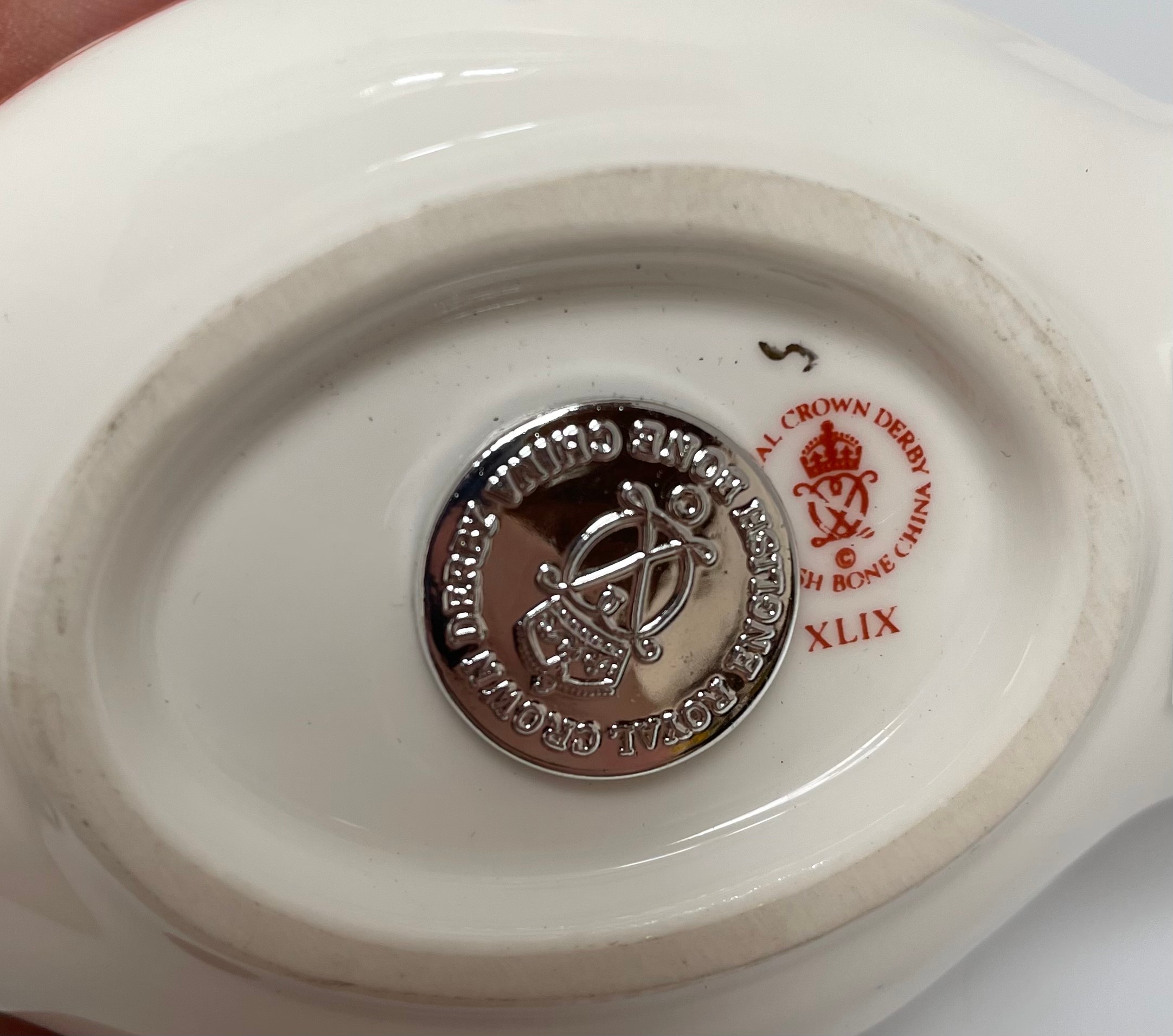 Four assorted Royal Crown Derby paperweights comprising ‘Song Thrush’, with gold stopper, a - Image 5 of 5