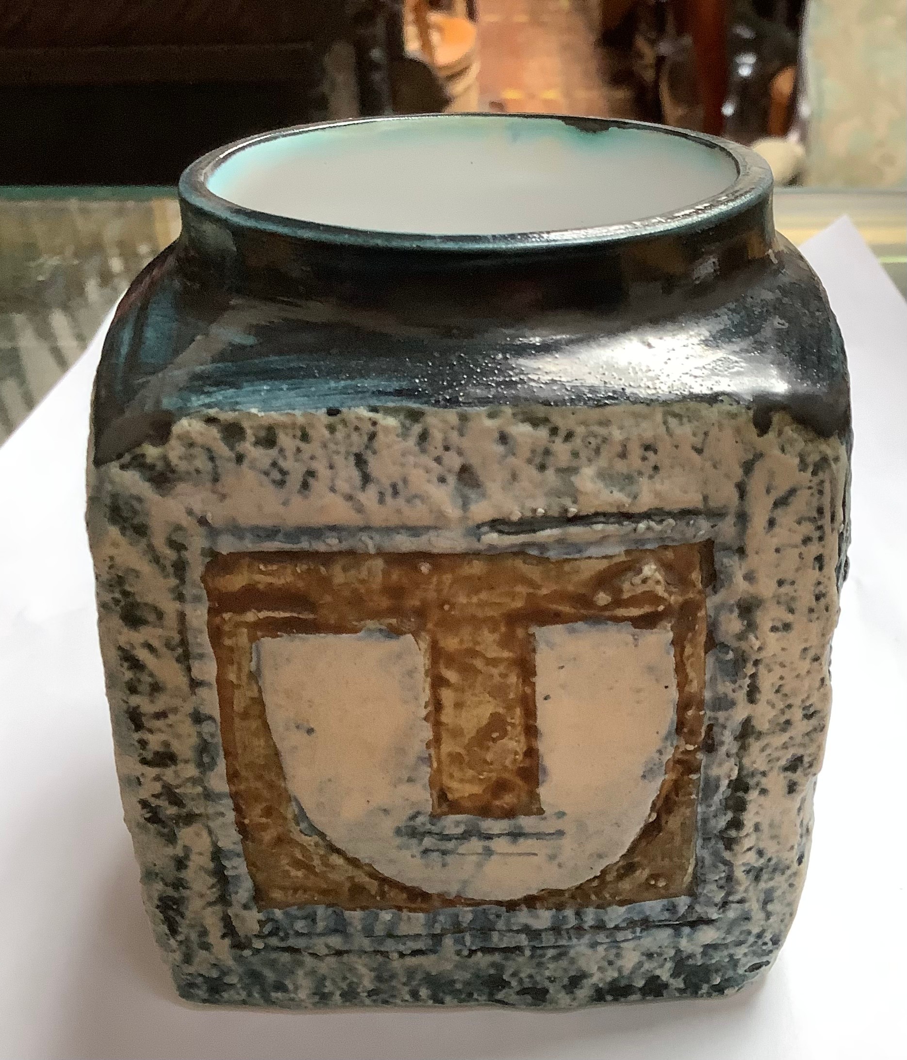 A Troika Pottery marmalade pot decorated by Annette Walters, with incised and painted abstract - Image 4 of 5