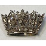 An 18ct white gold and diamond Naval Crown brooch, set with seventeen diamonds, marked 18ct, 2.6cm
