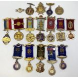 Seventeen various silver Masonic jewels including Primo Grand Lodge Walsall, Roll of Honor, Centre