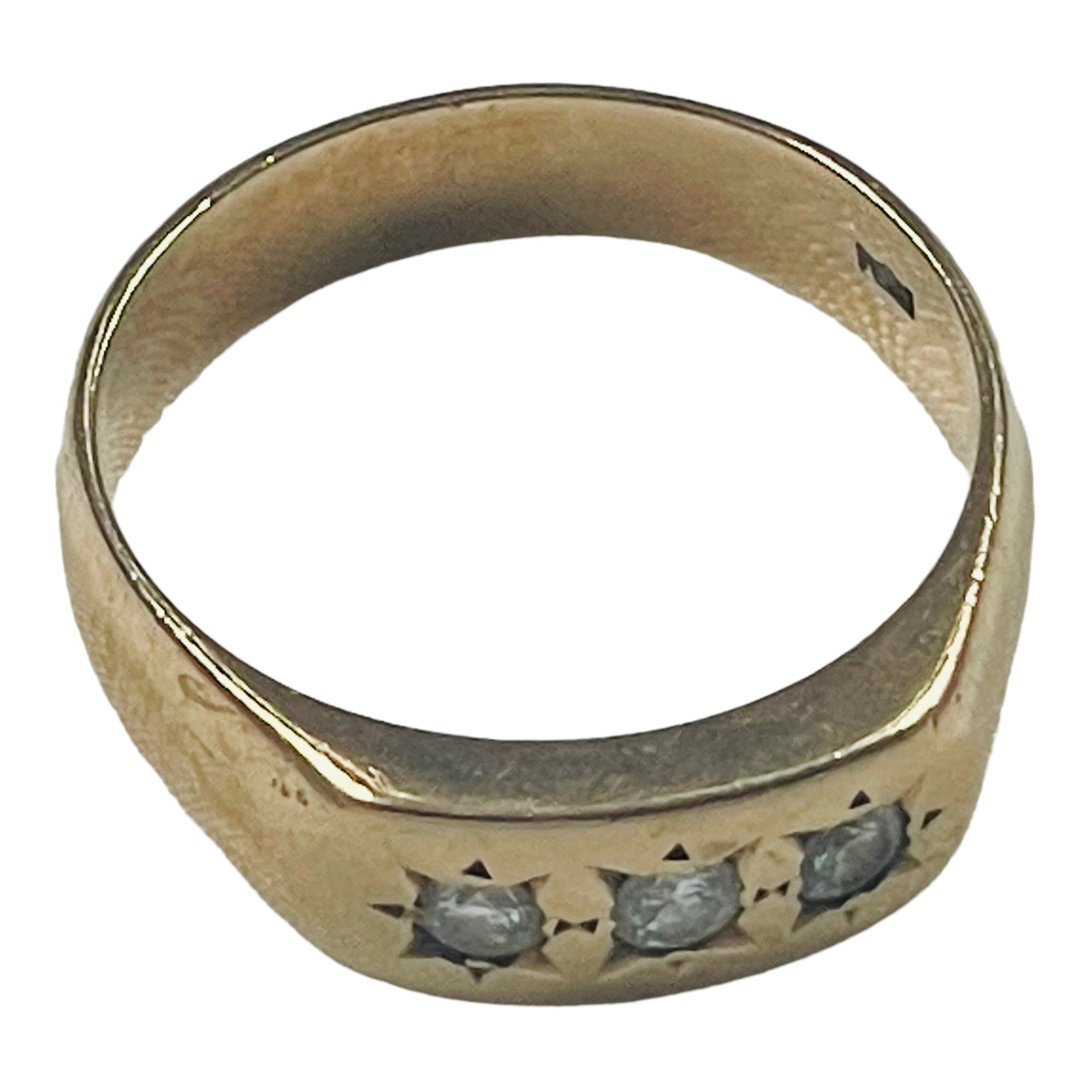 A gents 9ct gold dress ring, set with 3 x round diamonds, estimated total diamond weight 0.35cts, - Image 2 of 3