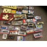Diecast : Nice mixed lot inc various soldiers diec