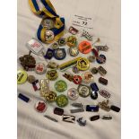 Speedway : Badges - a mixed lot includes tin badge