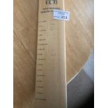 Cricket : England Team signed original cricket bat