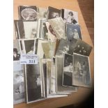 Postcards : 167 photographic babies & children cards