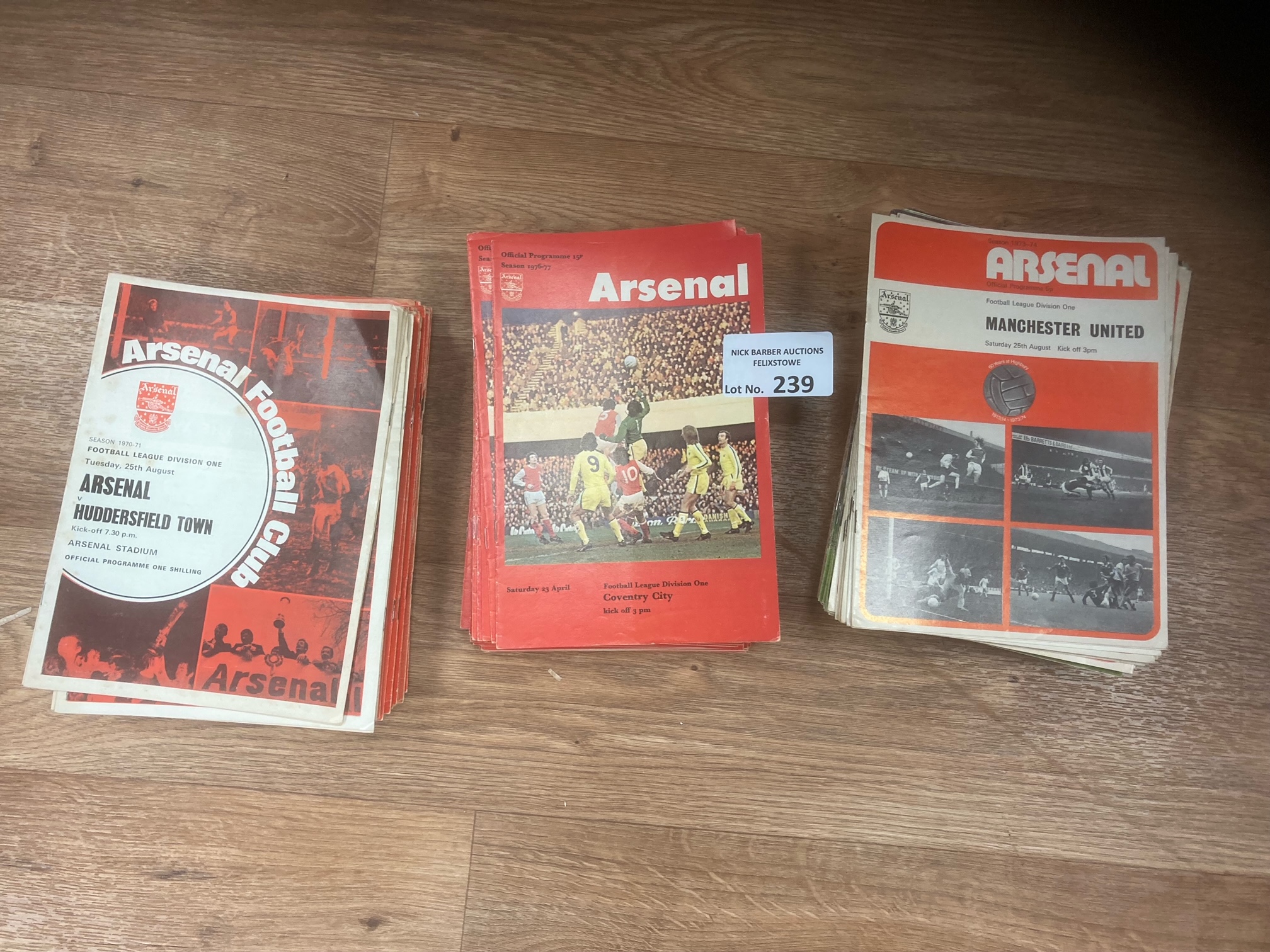 Football : Arsenal homes 1970s - all good cond x19