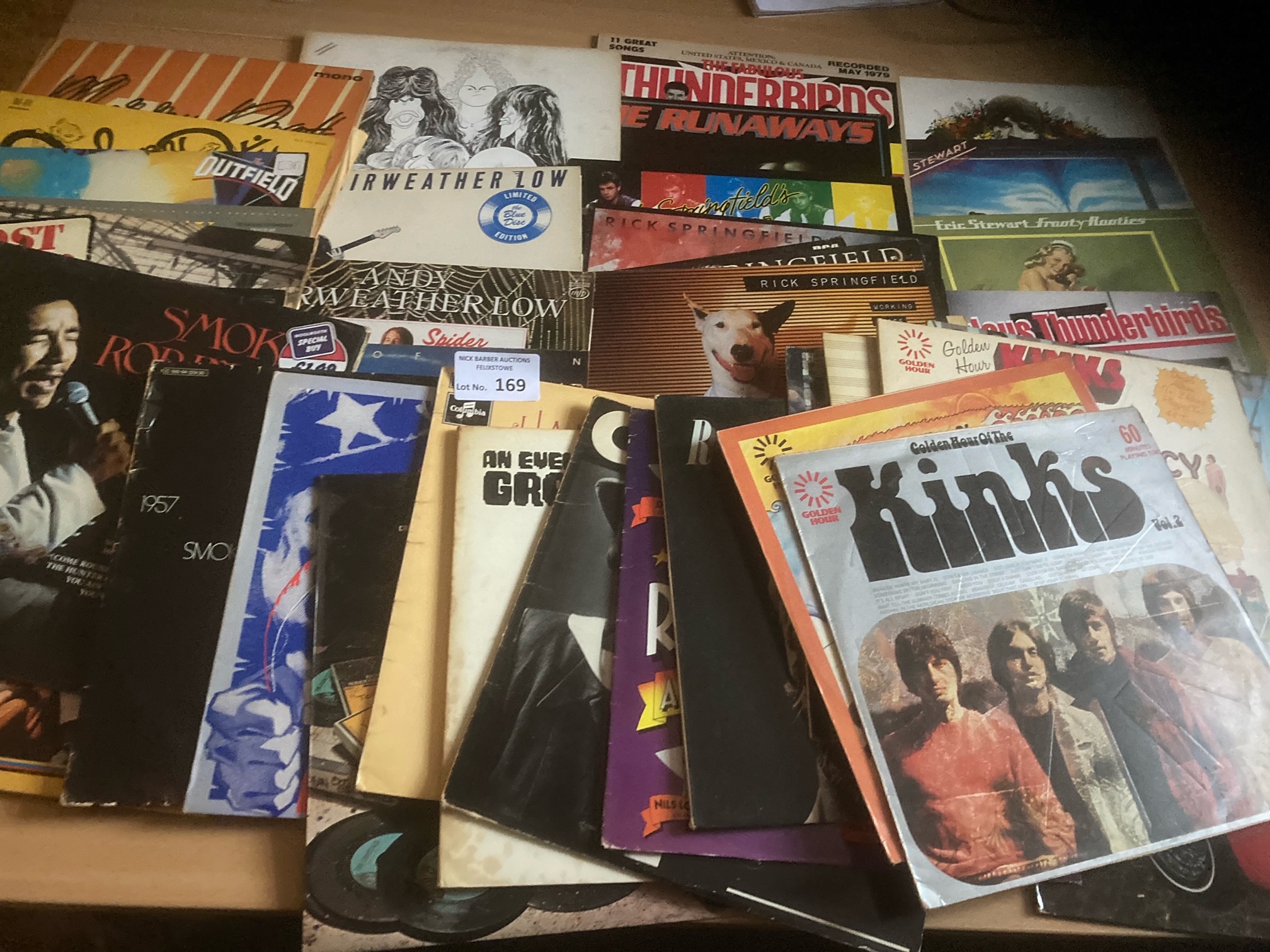 Records : Box of 60+ Rock/Pop albums nice looking - Image 2 of 2