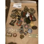 Collectables : Badges vintage, military badges, cu