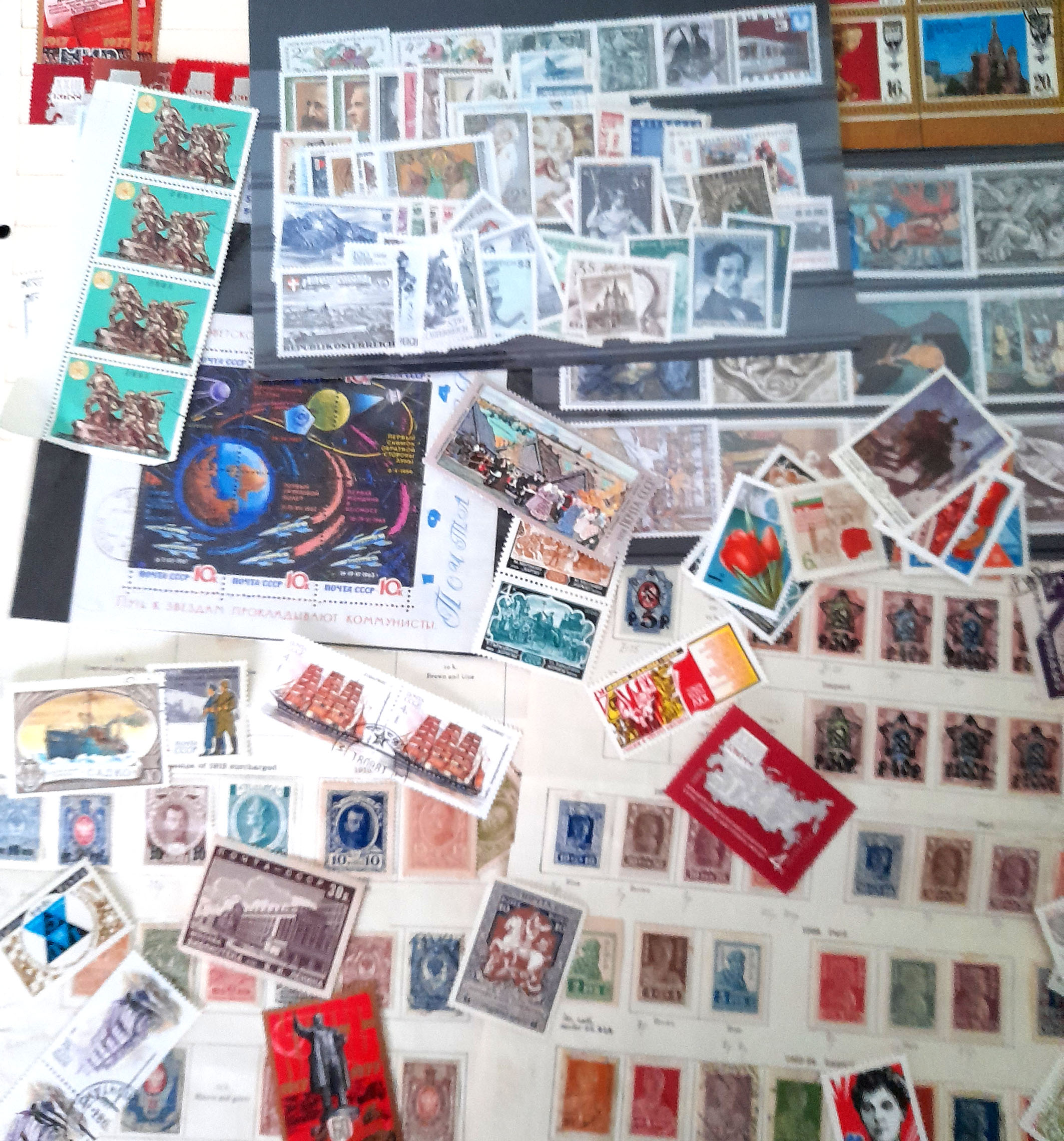 Stamps : Europe (Mainly) in 8 Albums/Stockbooks A - Image 5 of 6