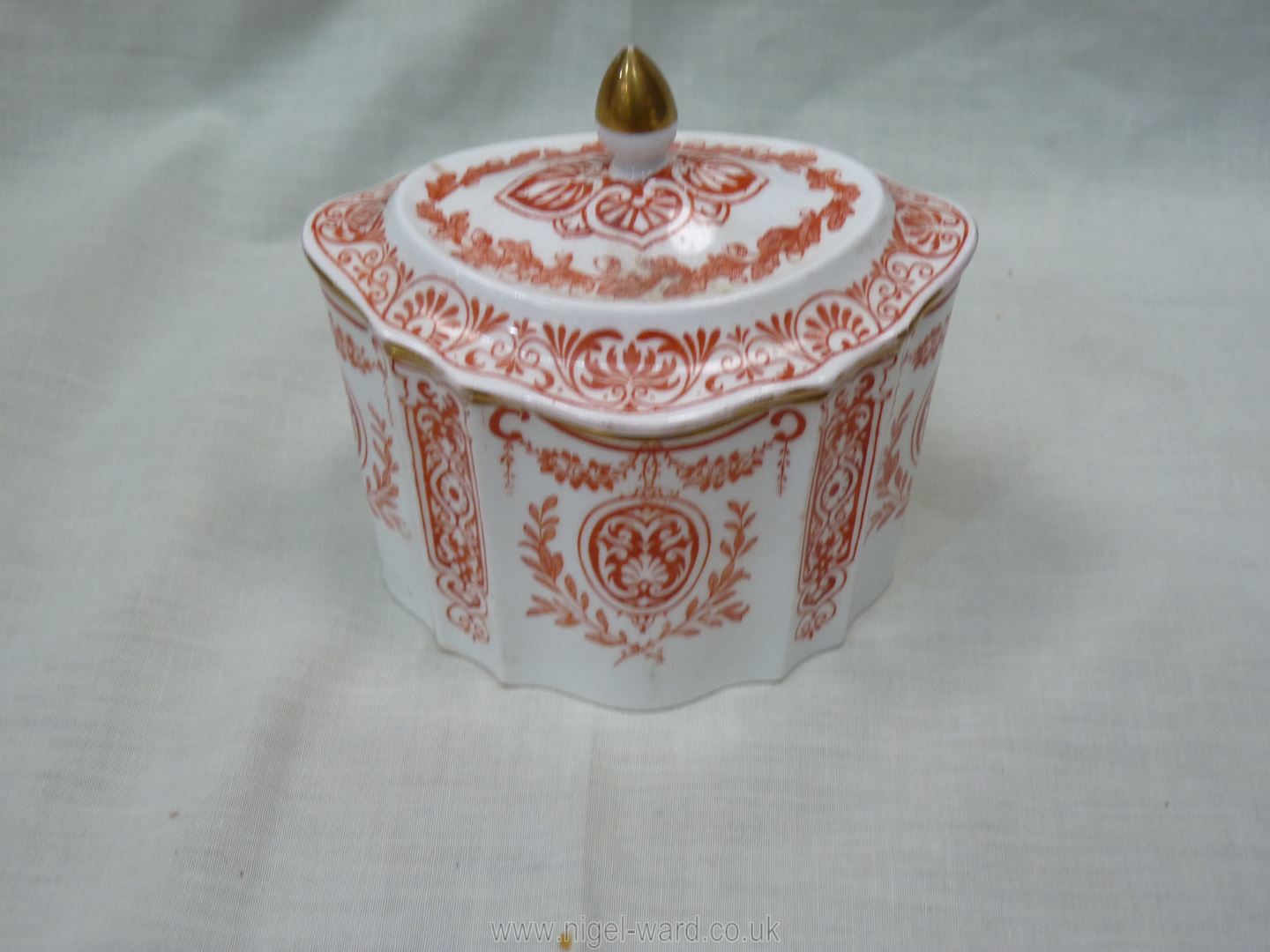 A Victorian Teaset in red and cream by Wedgwood including teapot, four cups, - Image 7 of 30