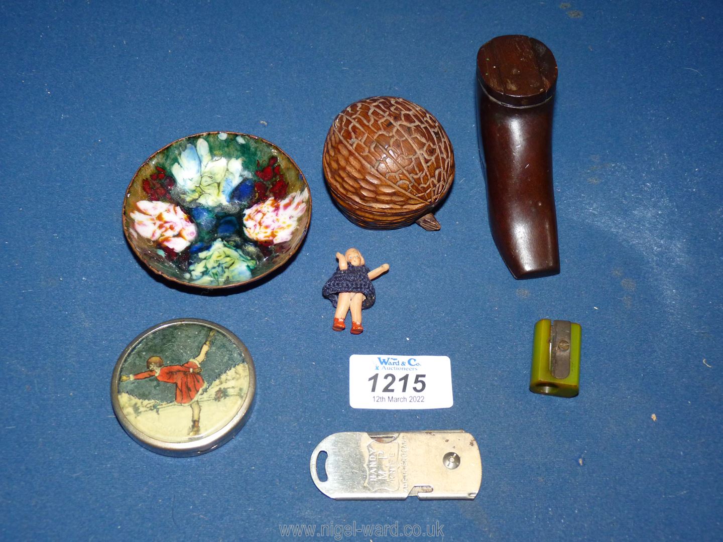 A small quantity of miscellanea including old wooden snuff box in the form of a boot,