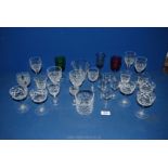 A box of miscellaneous glasses including 5 coupes.