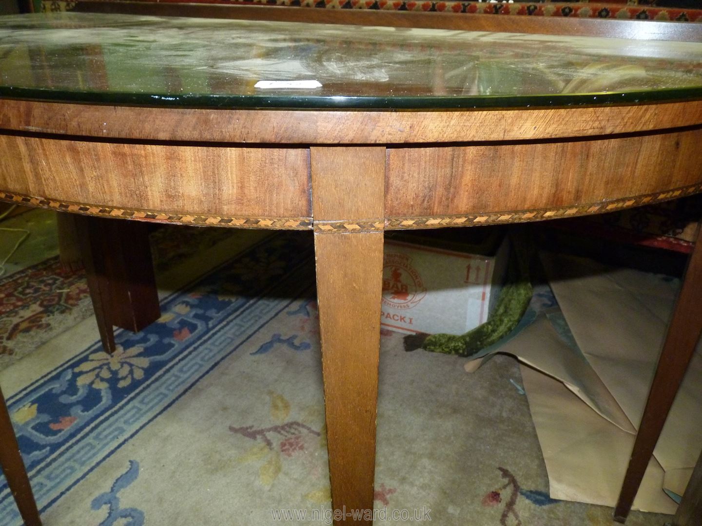 A Mahogany/Walnut "D" shaped side Table having a cross-banded top, - Image 2 of 6