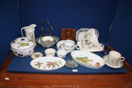 A quantity of china including Royal Worcester 'Evesham' tureen, Burleighware cup and saucer,