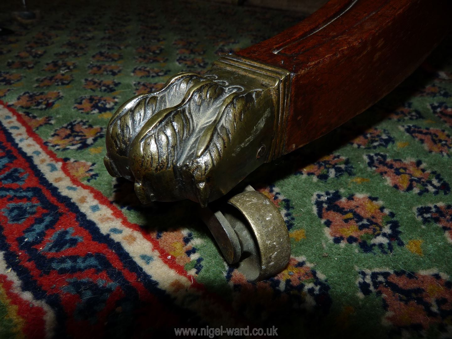 A Regency Mahogany snap-top Hall/Centre Table standing on a turned and lobed column on a platform - Image 6 of 6