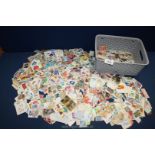 A quantity of world stamps including Australia, France, etc.