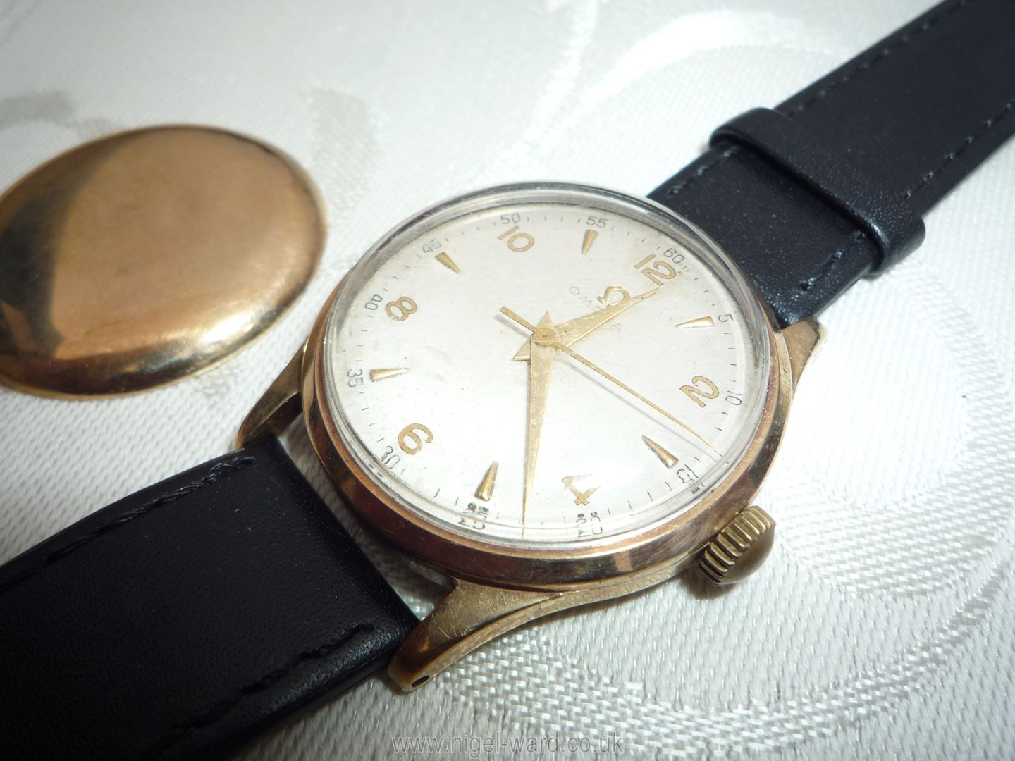A brown leather presentation cased ''Omega'' Wristwatch having a nickel coloured face with Arabic - Image 13 of 23