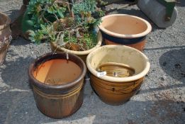Five miscellaneous glazed pots.