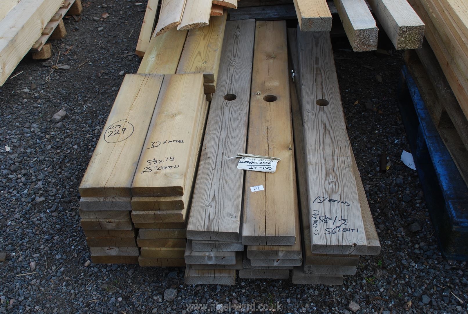 15 lengths of picnic table timber 1 1/2'' x 5 1/2'' x 56'' long and 32 lengths of seat 25'' x 5