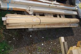 Three bundles of architrave.