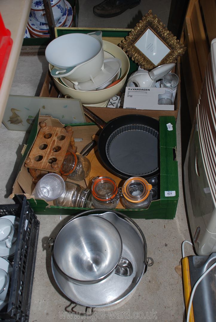 Jam pan, storage jar, frying pan, boxed drinking glasses.