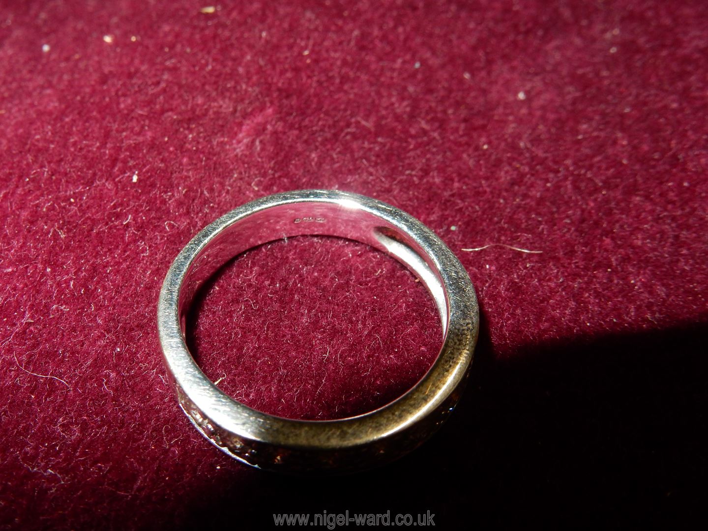 An 18ct. white gold half Eternity ring set with ten diamonds. - Image 4 of 5