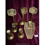 A small quantity of heavy brass items